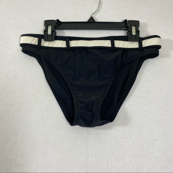 La Blanca Bikini Bottom underwear Woman’s bikini bottoms black belted size 8 - Picture 7 of 7